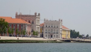 Le petit port de Cais do Sodré 